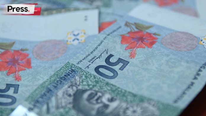 Photo of Malaysian ringgit Rm50, symbolizing salary deduction
